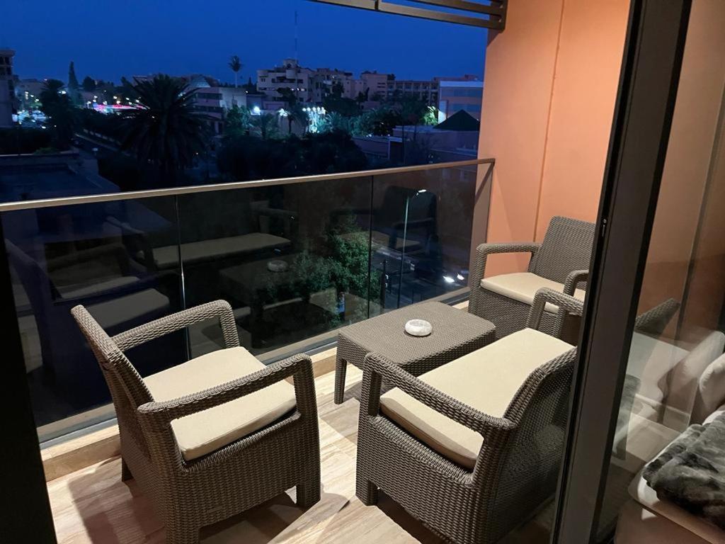 Superbe Appartement A L Hivernage مراكش المظهر الخارجي الصورة